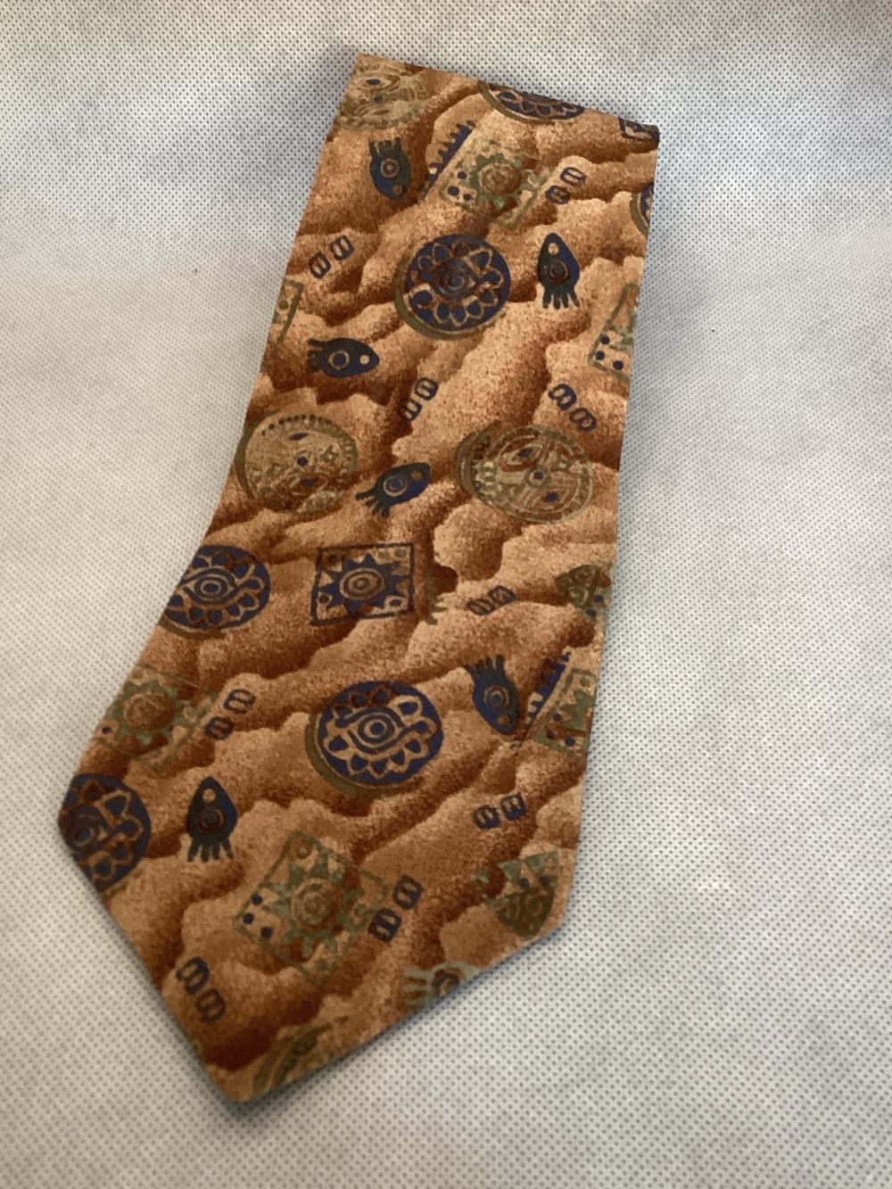 Chaps Ralph Lauren Men’s Necktie Brown Abstract Medallion Geometric Silk Tie